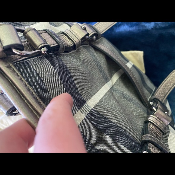 Authentic Burberry Nova Check Sparkle Tote purse - Picture 11 of 12